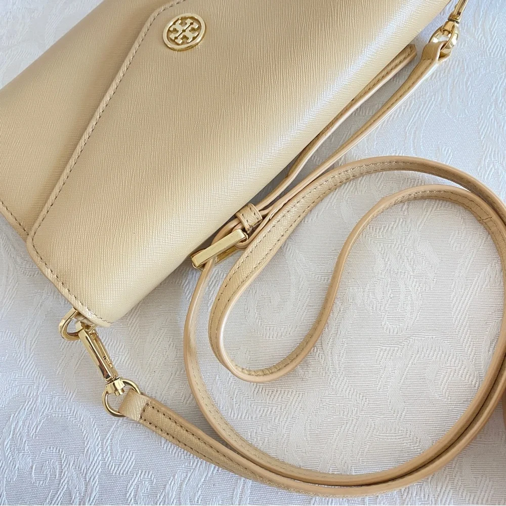Tory Burch Envelope Robinson crossbody bag/ clutch